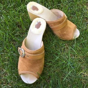 Ugg open toe clogs size 6